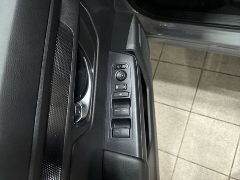 Used 2025 Honda CR-V LX image 22