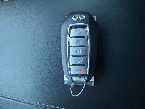 Used 2023 INFINITI QX55 Luxe w/ Cargo Package image 30