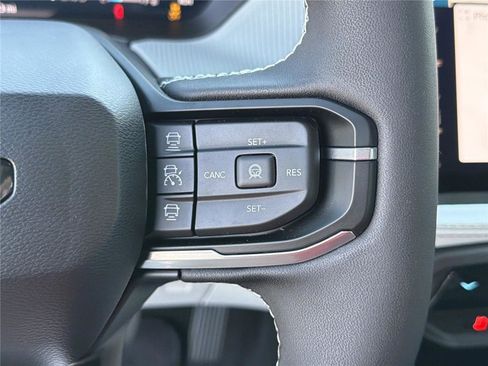 New 2026 Jeep Cherokee Limited image 24