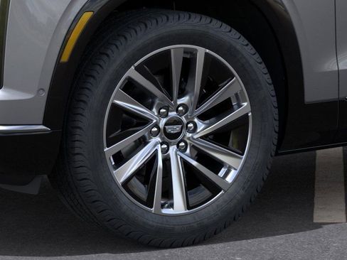 New 2026 Cadillac Vistiq Luxury w/ LPO, Floor Liner Package image 33