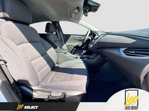 Used 2024 Chevrolet Malibu LT FWD image 28