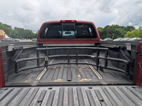 Used 2017 Nissan Frontier SV w/ SV Value Truck Package RWD image 17