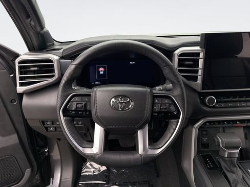 Used 2025 Toyota Tundra Platinum AWD/4WD image 14