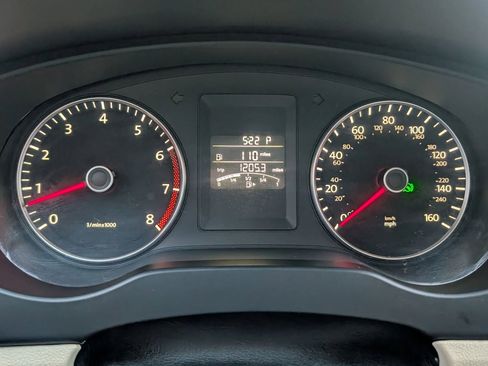 Used 2013 Volkswagen Jetta SE image 19