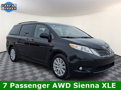 Used 2017 Toyota Sienna XLE