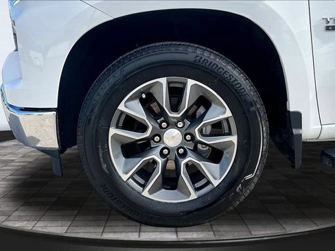 Used 2023 Chevrolet Silverado 1500 LT RWD image 36