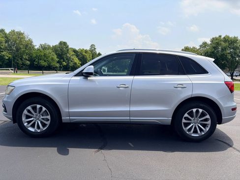 Used 2013 Audi Q5 2.0T Premium Plus AWD/4WD image 2