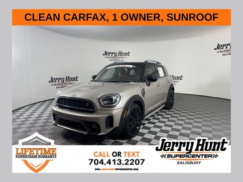 Used 2023 MINI Cooper Countryman S w/ Signature Upholstery Package image 1