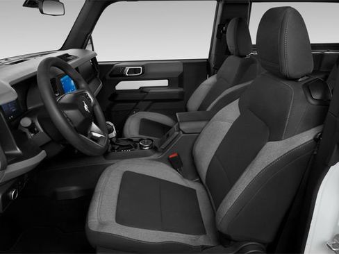 Used 2023 Ford Bronco Wildtrak AWD/4WD image 7