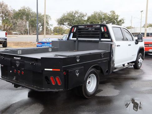 Used 2021 GMC Sierra 3500 4x4 Crew Cab w/ Convenience Package image 8