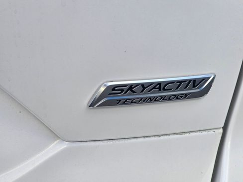 Used 2018 MAZDA CX-5 Touring w/ Preferred Equipment Package image 14