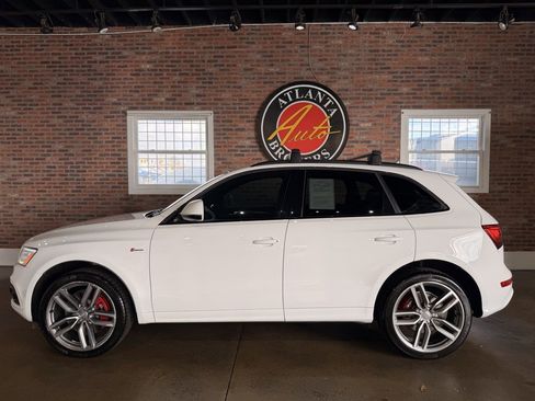 Used 2016 Audi SQ5 Premium Plus w/ Technology Package image 4