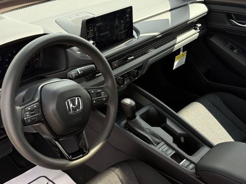 Certified 2026 Honda Accord SE image 12