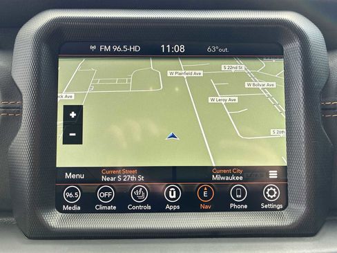 Used 2022 Jeep Wrangler Unlimited Sahara image 14