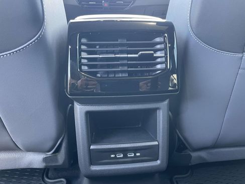 New 2026 Volkswagen ID.4 Pro S AWD/4WD image 12
