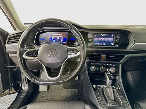 Used 2023 Volkswagen Jetta SE FWD image 20