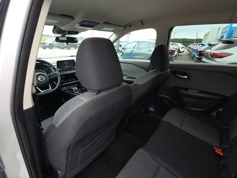 Used 2021 Nissan Rogue SV AWD/4WD image 27