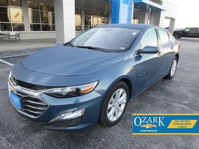Used 2025 Chevrolet Malibu LT