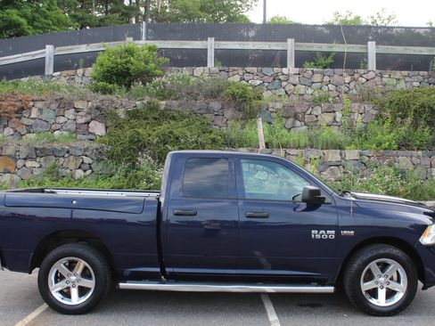 Used 2015 RAM 1500 Express AWD/4WD image 5
