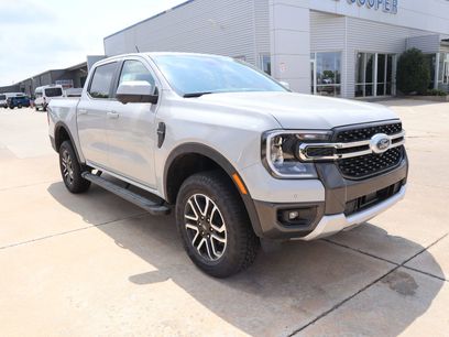 New 2026 Ford Ranger Lariat w/ FX4 Off-Road Package
