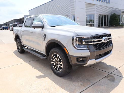 New 2026 Ford Ranger Lariat w/ FX4 Off-Road Package AWD/4WD image 1