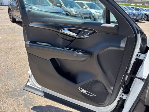 Used 2024 Buick Envision Preferred AWD/4WD image 18