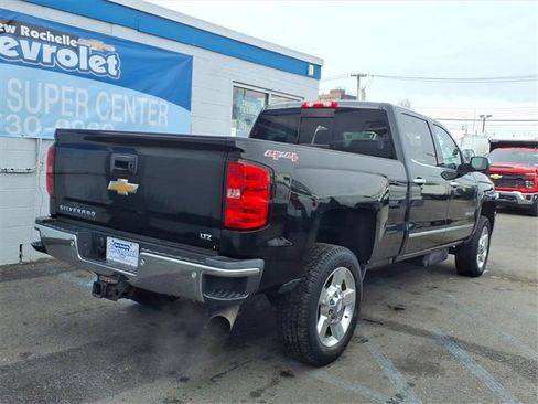 Used 2016 Chevrolet Silverado 2500 LTZ w/ Duramax Plus Package image 6