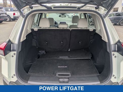 Used 2023 Nissan Rogue SL AWD/4WD image 33