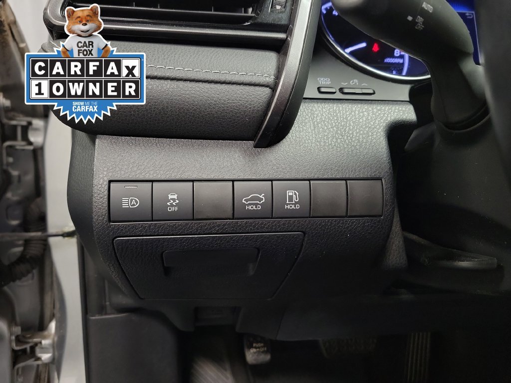 Used 2020 Toyota Camry SE FWD image 26