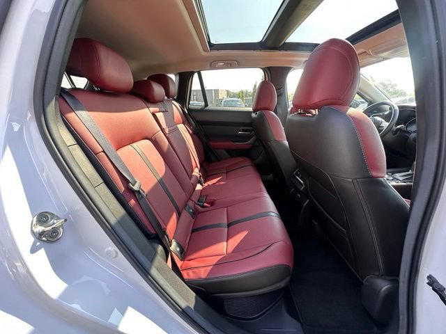 Certified 2026 MAZDA CX-50 AWD 2.5 Hybrid w/ Premium Pkg image 30