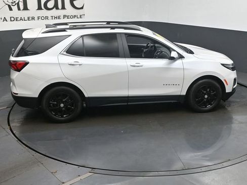 Used 2023 Chevrolet Equinox LT FWD image 38