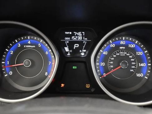 Used 2012 Hyundai Elantra GLS w/ Preferred Pkg 3 FWD image 26