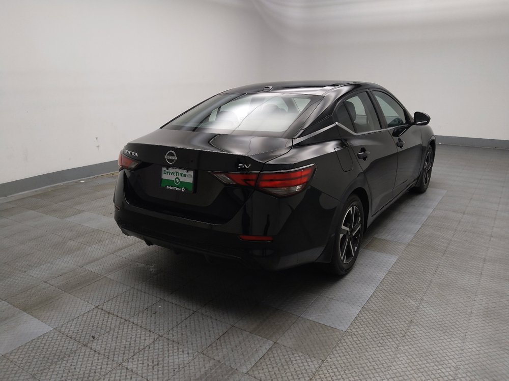 Used 2024 Nissan Sentra SV FWD image 9
