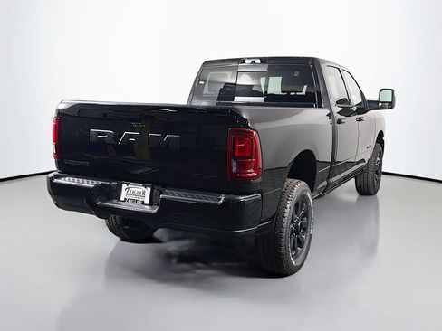 New 2026 RAM 2500 Laramie AWD/4WD image 7