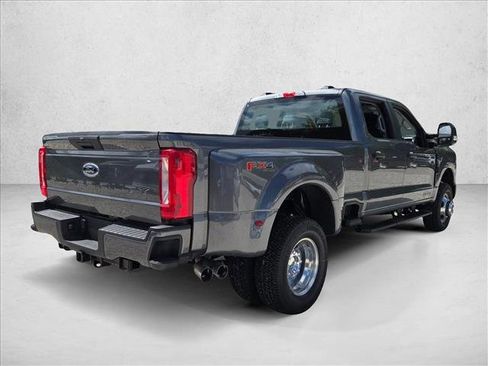 New 2026 Ford F350 XL image 2