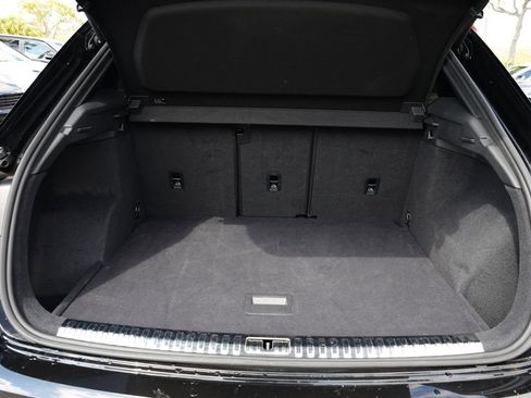 Used 2021 Audi Q3 2.0T Premium w/ Convenience Package image 18