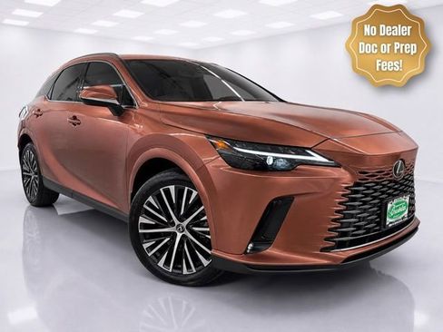 Used 2024 Lexus RX 350 Premium w/ Accessory Package (Z1) AWD/4WD image 3