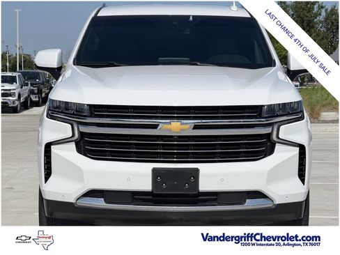Used 2024 Chevrolet Tahoe LT w/ Luxury Package RWD image 7