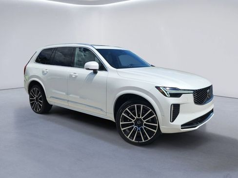New 2026 Volvo XC90 B6 Plus w/ Protection Package Premier AWD/4WD image 2