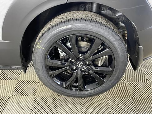 New 2025 MAZDA CX-30 AWD 2.5 S w/ Select Sport Pkg image 20