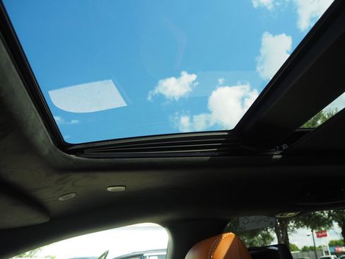 New 2026 Chrysler Pacifica Pinnacle image 26