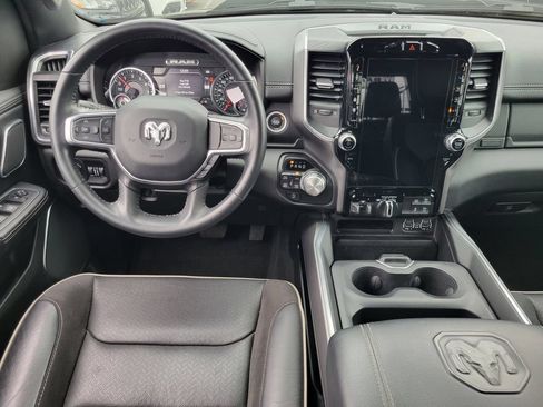 Used 2023 RAM 1500 Laramie AWD/4WD image 4