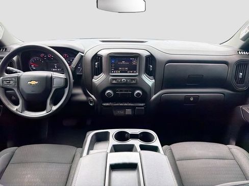 Used 2023 Chevrolet Silverado 1500 Custom AWD/4WD image 15