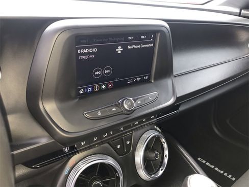 Used 2021 Chevrolet Camaro LT image 16