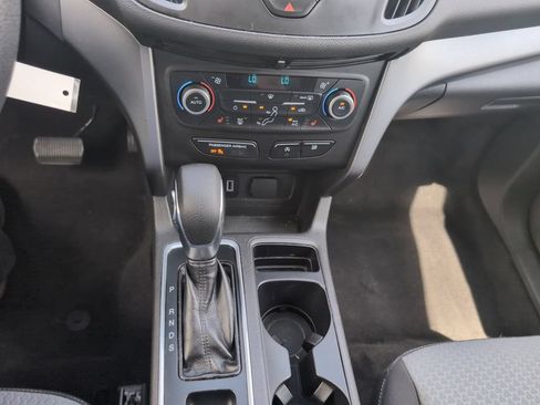 Used 2018 Ford Escape SE AWD/4WD image 9