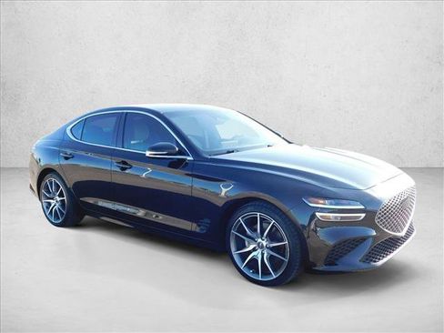 Used 2023 Genesis G70 2.0T RWD image 6