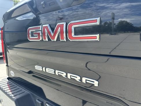Certified 2025 GMC Sierra 1500 SLT w/ SLT Premium Plus Package AWD/4WD image 31