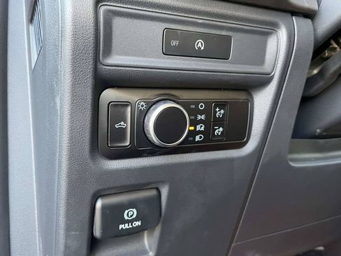 Used 2025 Ford F150 XL AWD/4WD image 19