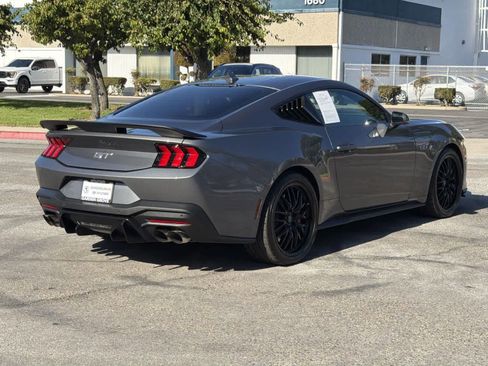 Used 2024 Ford Mustang GT Premium image 4