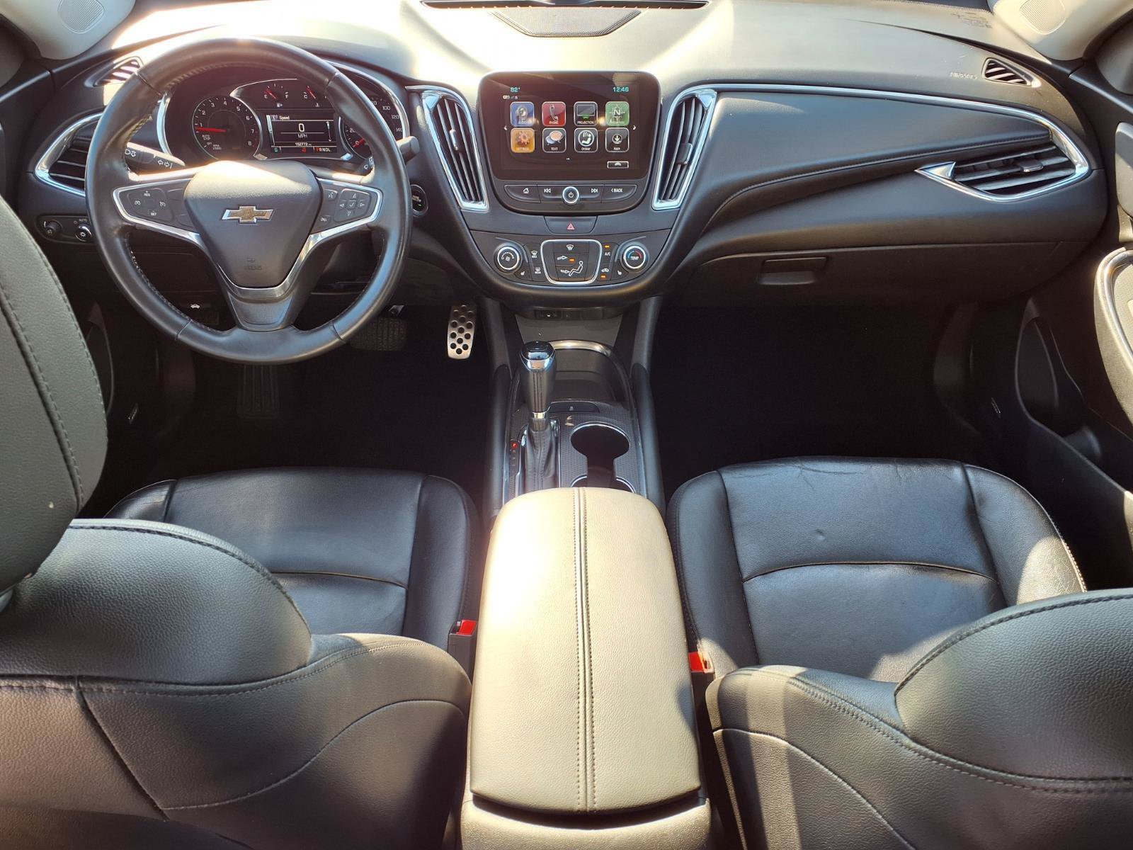 Used 2017 Chevrolet Malibu LT w/ Leather Package FWD image 11